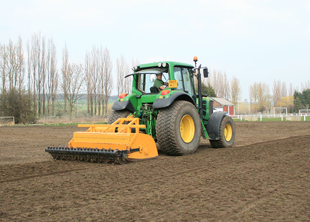 machine laying pitch